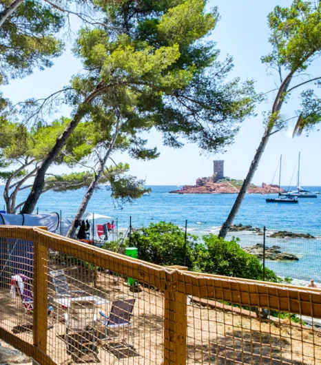 YELLOH! VILLAGE - Camping Plage du Dramont